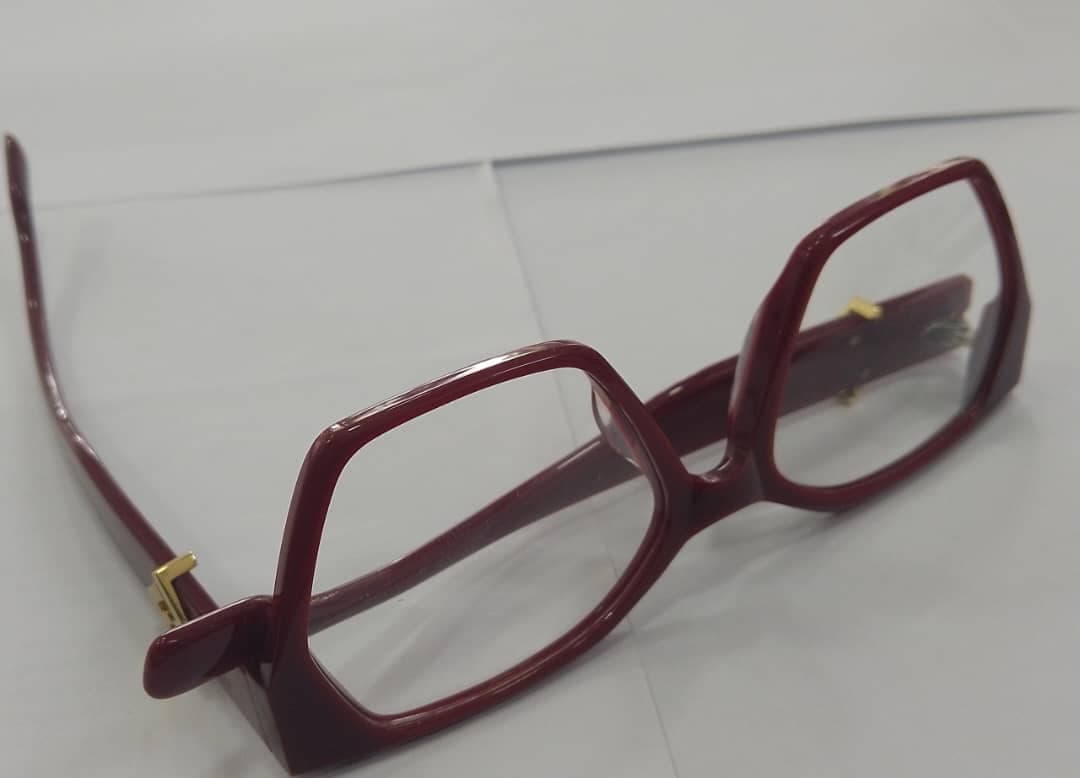 Burgundy, geometric shape
