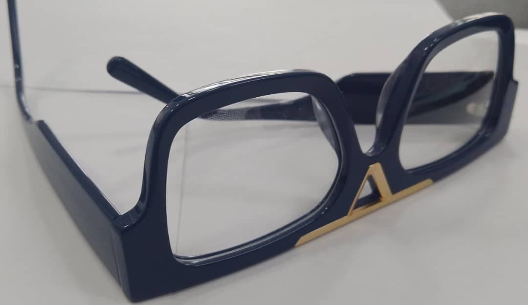 Navy square, gold detail